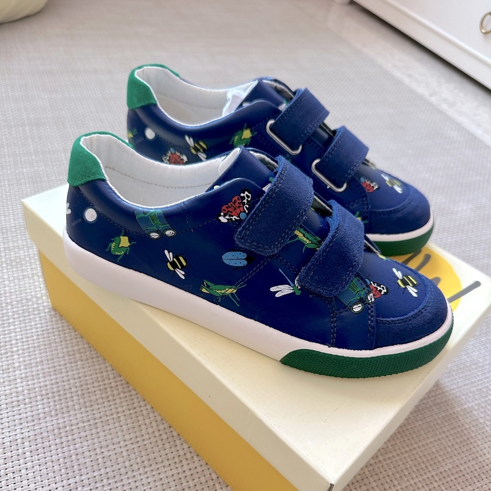 Mini Boden Bugs Leather Low Top size 3 (35 European)